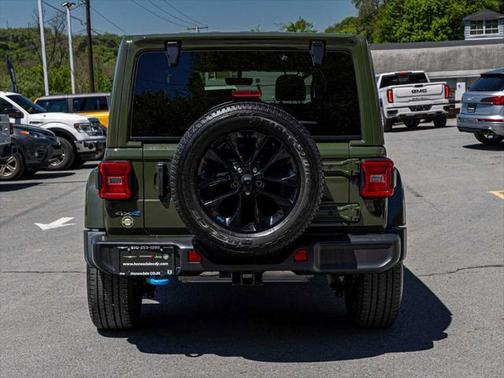 2022 Jeep Wrangler Unlimited 4xe Sahara