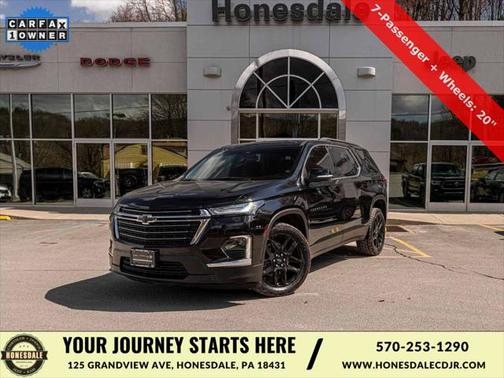 2022 Chevrolet Traverse LT Cloth