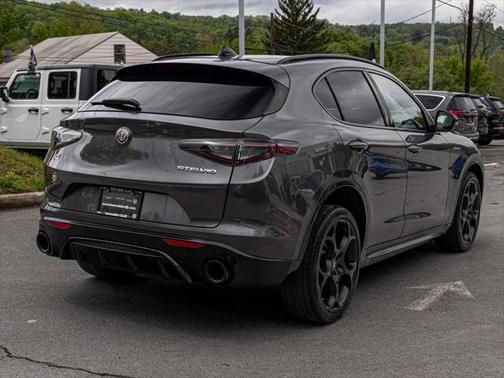 2024 Alfa Romeo Stelvio Veloce AWD