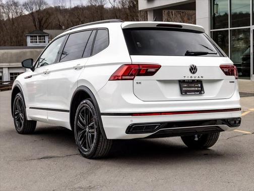 2022 Volkswagen Tiguan 2.0T SE R-Line Black 4MOTION