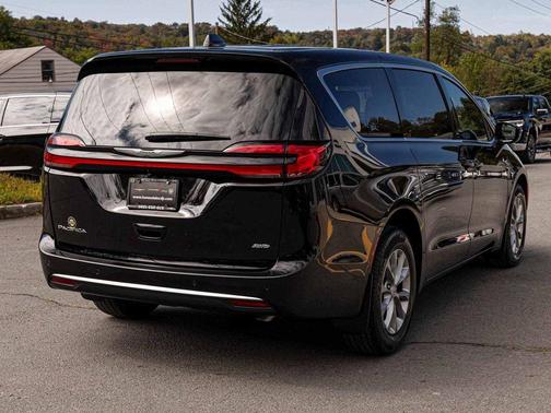 2026 Chrysler Pacifica L