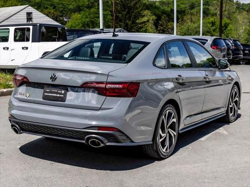 2022 Volkswagen Jetta GLI 2.0T Autobahn