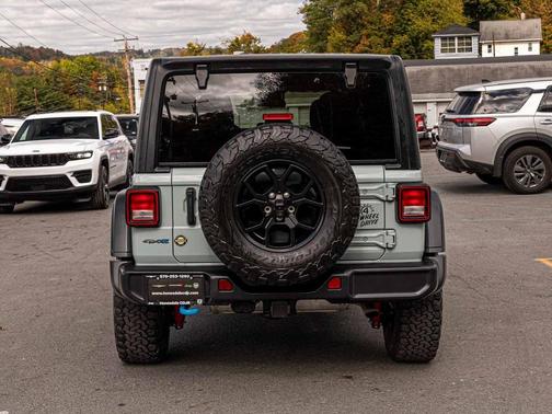 2024 Jeep Wrangler 4xe Willys