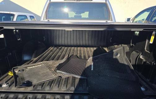 2023 Toyota Tundra Hybrid Platinum