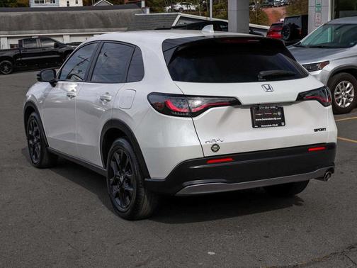 2025 Honda HR-V AWD Sport