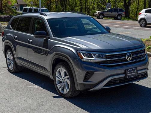 2022 Volkswagen Atlas 3.6L SE w/Technology