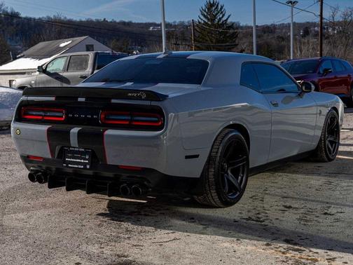 2022 Dodge Challenger SRT Hellcat