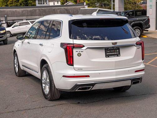 2024 Cadillac XT6 Luxury AWD