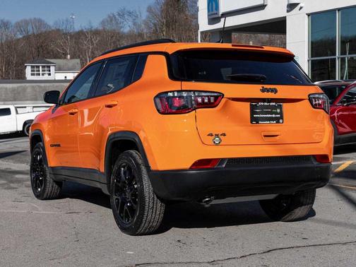 2026 Jeep Compass Latitude