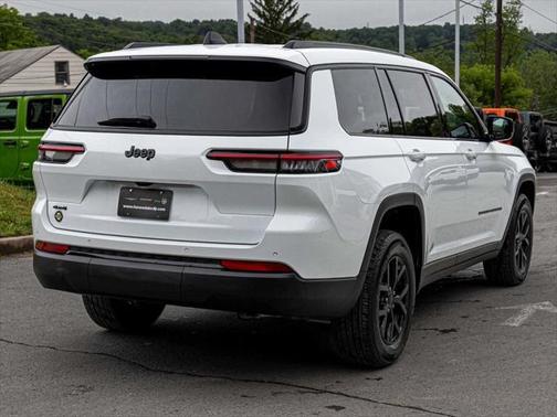 2025 Jeep Grand Cherokee L Altitude