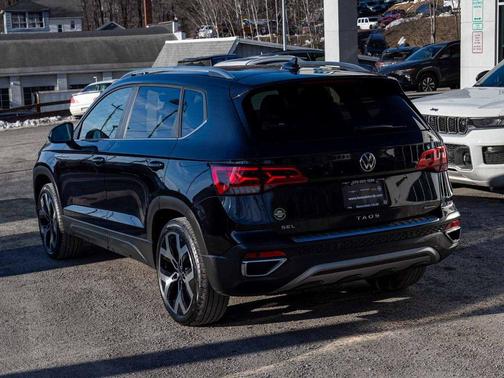2023 Volkswagen Taos 1.5T SEL