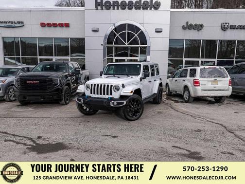 2023 Jeep Wrangler 4xe Sahara