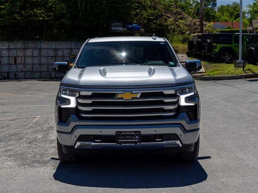 Sterling Grey Metallic 2025 Chevrolet Silverado 1500 High Country