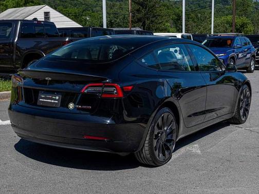 2023 Tesla Model 3 Performance