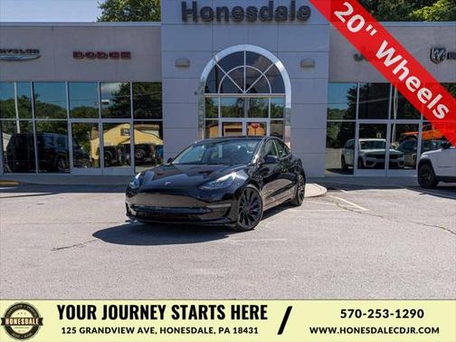 2023 Tesla Model 3 Performance