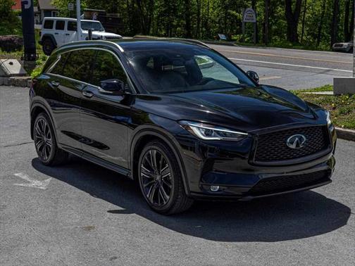 2022 INFINITI QX50 LUXE AWD