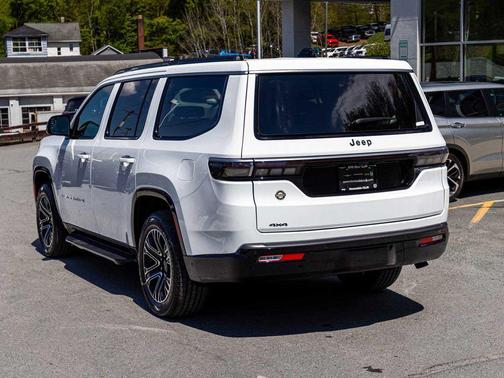 Bright White Clearcoat 2026 Jeep Grand Wagoneer