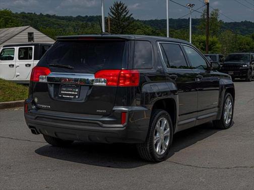 2017 GMC Terrain SLE-1