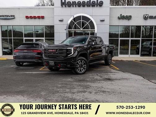 2025 GMC Sierra 1500 AT4