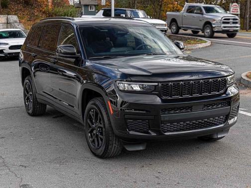 2025 Jeep Grand Cherokee L Altitude
