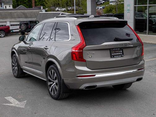 Pebble Grey Metallic 2021 Volvo XC90 T6 Inscription