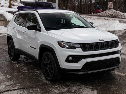 2025 Jeep Compass Latitude