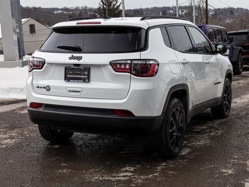 2025 Jeep Compass Latitude