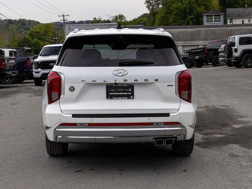 Hyper White 2023 Hyundai PALISADE Calligraphy