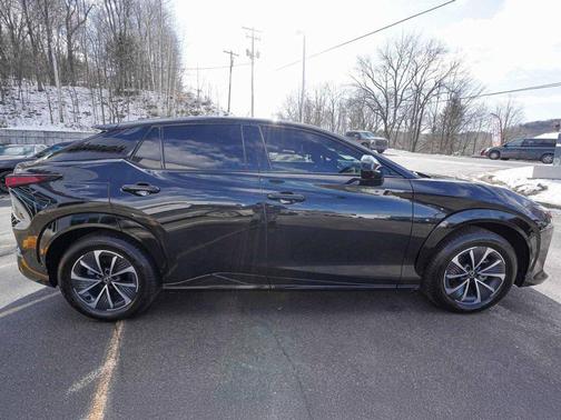 2023 Lexus RZ 450e Premium