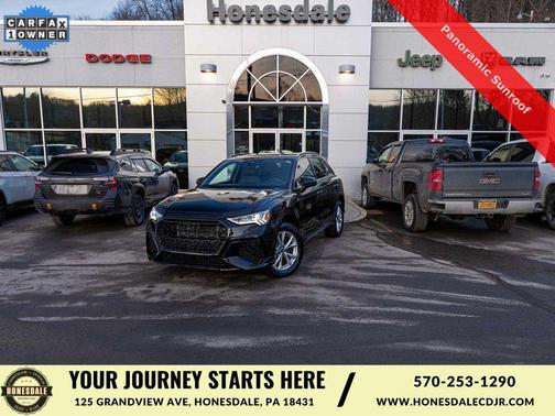 2025 Audi Q3 Premium 45 TFSI S line quattro Tiptronic