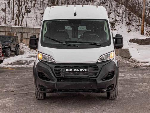 2024 RAM ProMaster 2500 Tradesman
