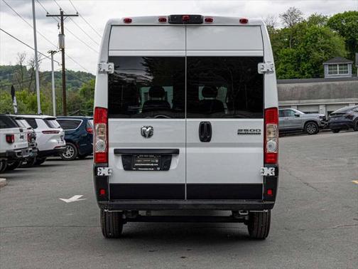 2024 RAM ProMaster 2500 Tradesman