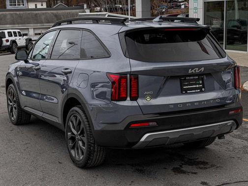 2022 Kia Sorento EX