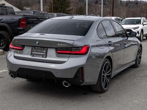 2023 BMW 330 xDrive