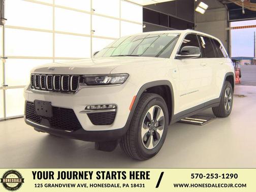 Bright White Clearcoat 2024 Jeep Grand Cherokee 4xe Base
