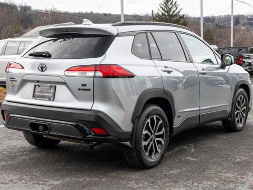 2024 Toyota Corolla Hybrid SE