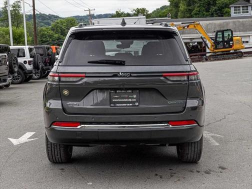 2022 Jeep Grand Cherokee Limited X