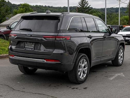 2022 Jeep Grand Cherokee Limited X