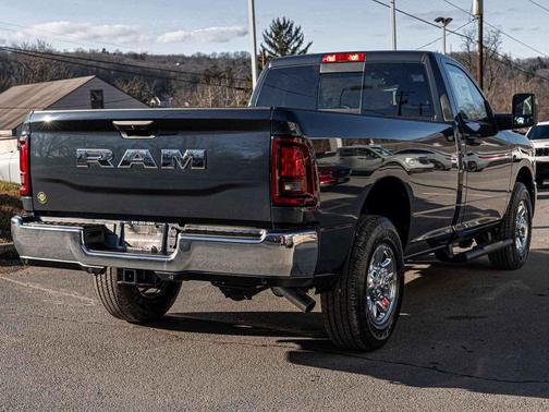 2025 RAM 2500 Tradesman Regular Cab 4x2 8' Box
