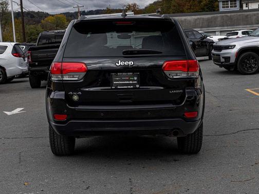 2019 Jeep Grand Cherokee Laredo