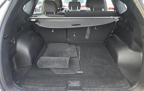 2023 Hyundai TUCSON SE