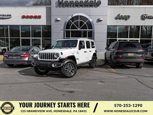 2026 Jeep Wrangler 4-Door Sahara 4x4