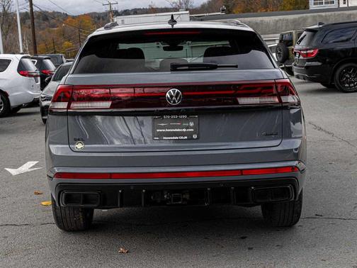 2025 Volkswagen Atlas Cross Sport 2.0T SEL