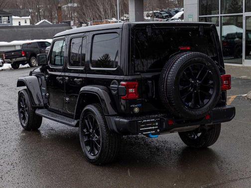 2023 Jeep Wrangler 4xe Sahara