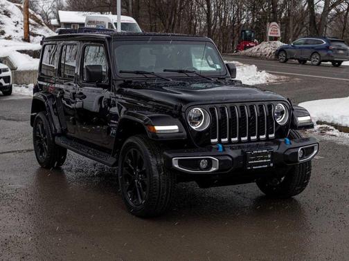 2023 Jeep Wrangler 4xe Sahara