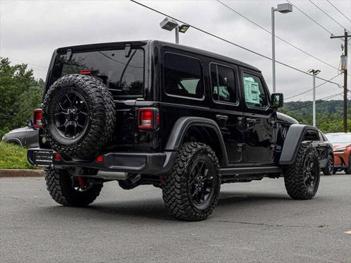 2025 Jeep Wrangler 4xe Willys