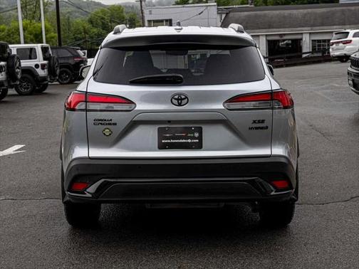 2024 Toyota Corolla Hybrid SE
