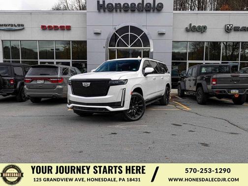 2023 Cadillac Escalade ESV Sport Platinum