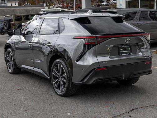 2024 Toyota bZ4X Limited