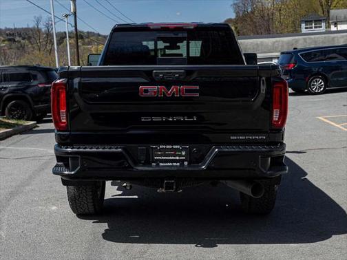 2023 GMC Sierra 2500 Denali
